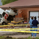 Imagen: Caos tras el paso de la excavadora. Getty